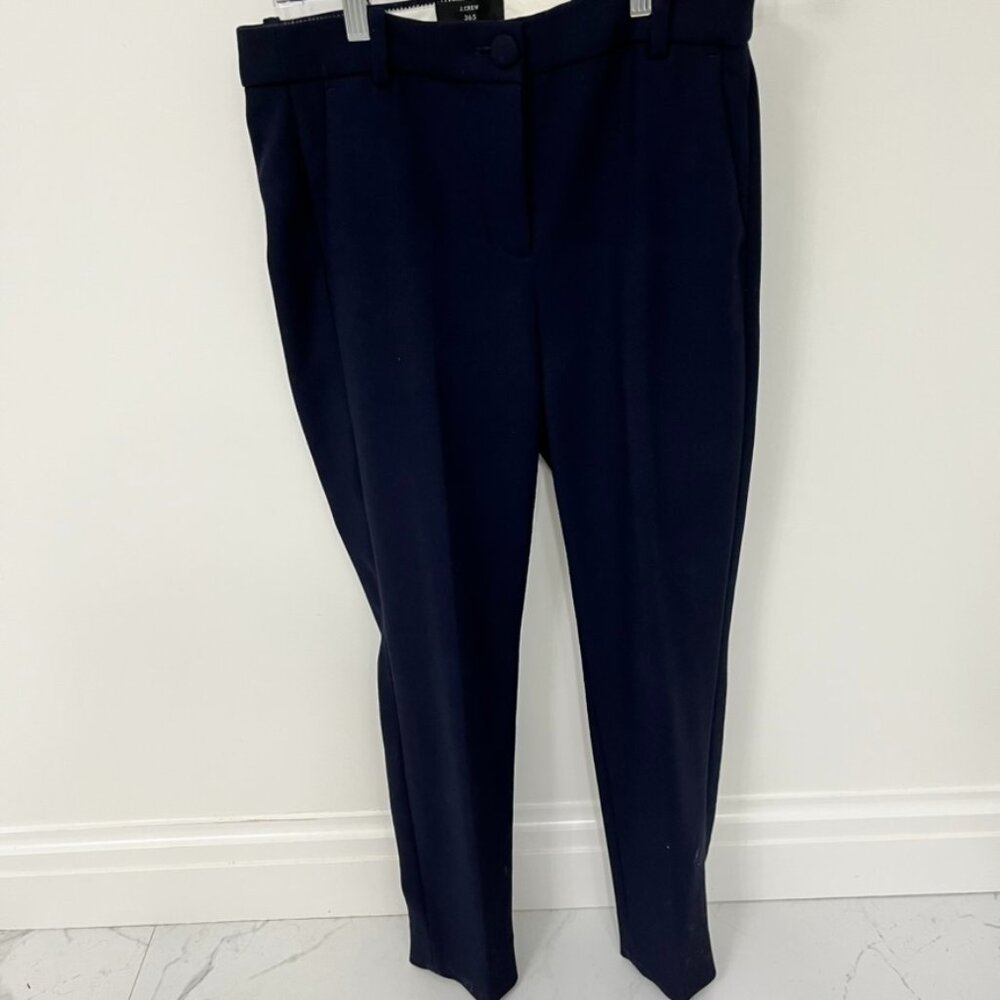 J CREW HIGH RISE CAMERON. Navy Blue. Size 4. Straight leg